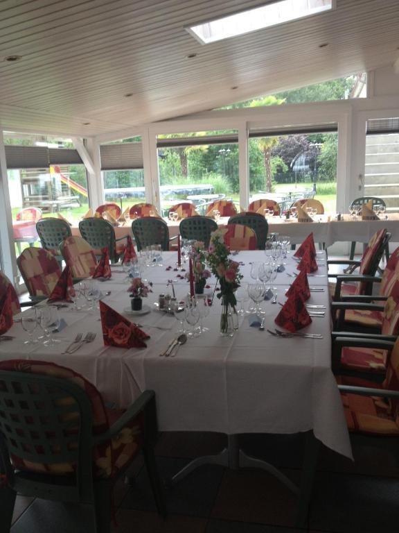 Hotel Du Port - Free Parking - Breakfast Included Estavayer-le-lac Luaran gambar
